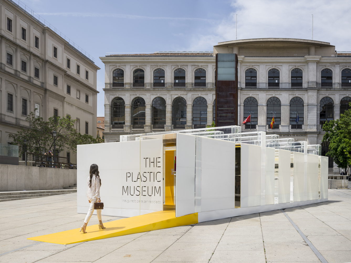 Madrid’s mayor inaugurates the world’s first 100% recyclable Museum