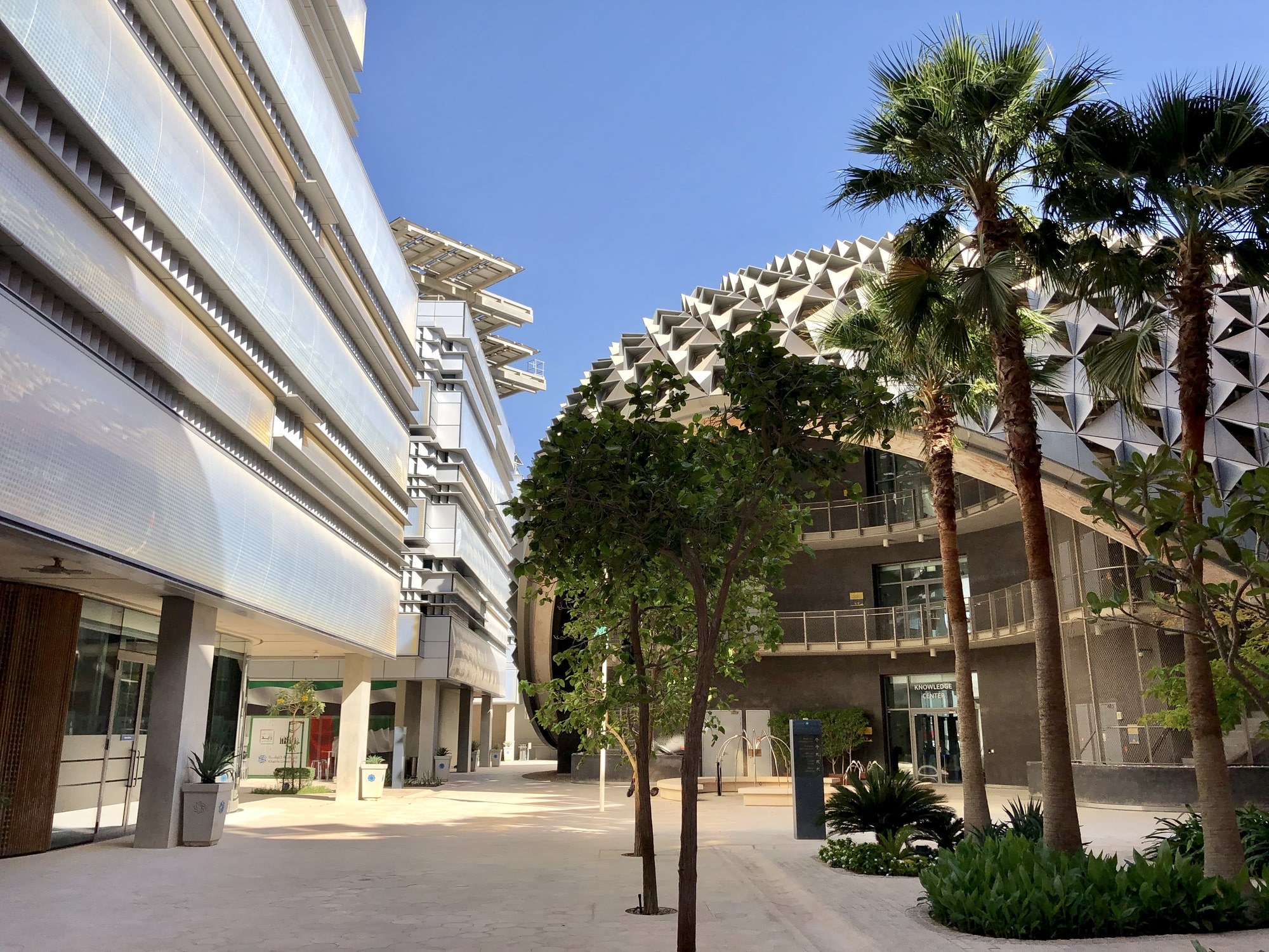 Saudi Arabia builds Masdar City – world’s first Zero Carbon City