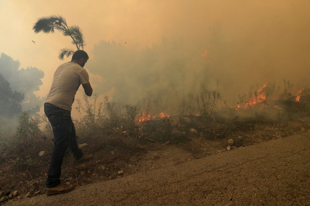 The Mediterranean has become a ‘wildfire hotspot,’ EU scientists say