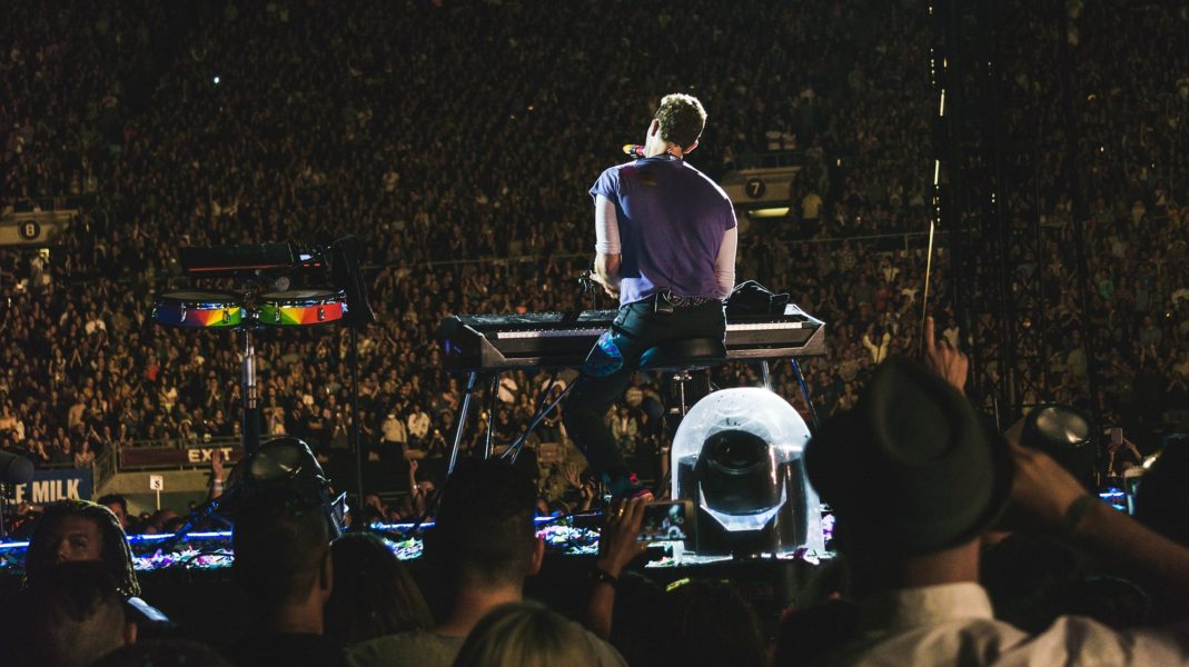 Coldplay will extract electricity for concerts from jumping fans