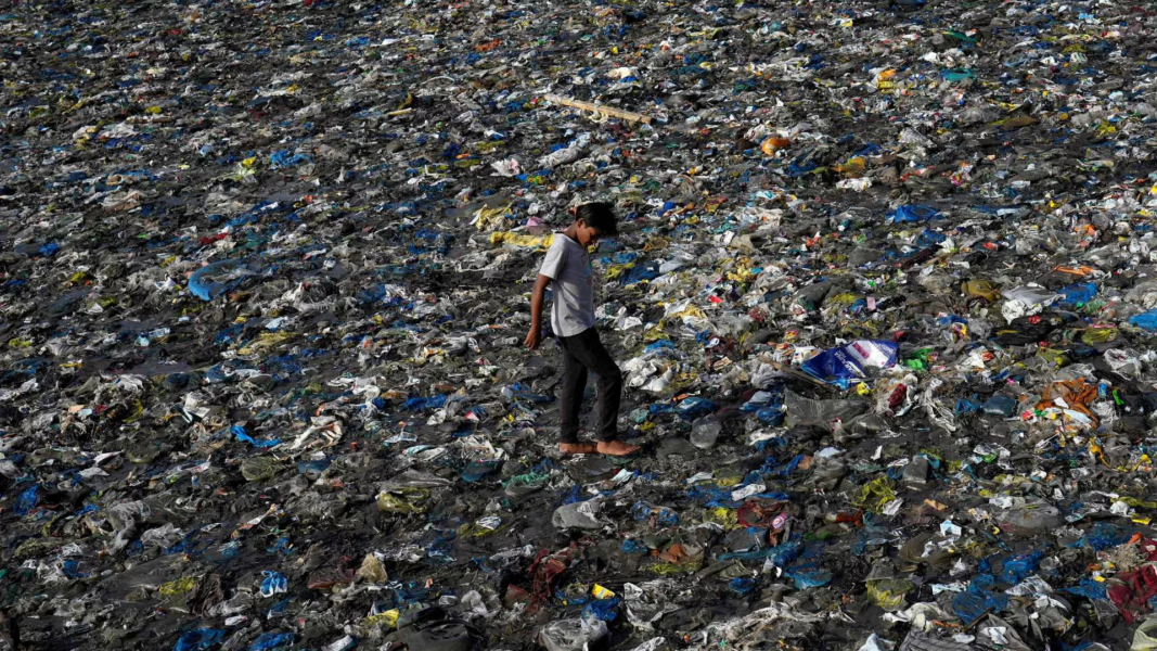 ‘We should be outraged’: Plastics treaty talks collapse as countries disagree on chemicals and money