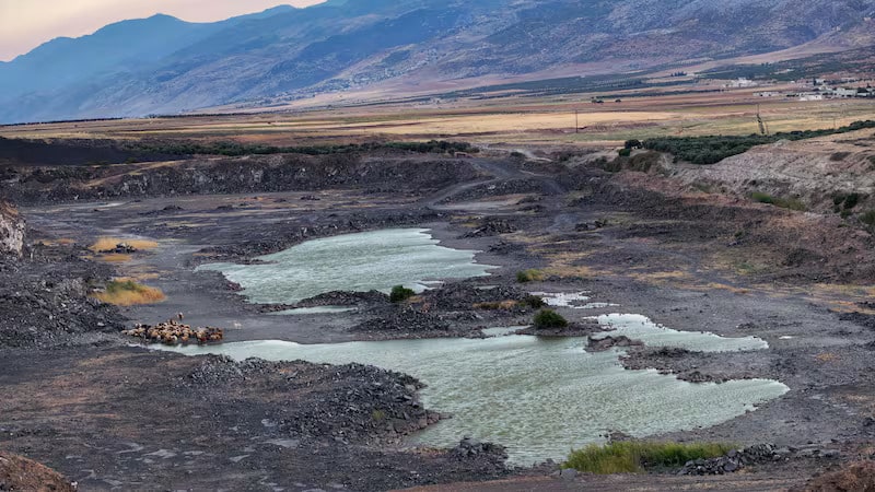 Syria left high and dry as water system evaporates, experts say