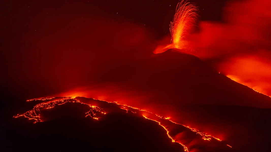 Earthquake data could hold the key to predicting Mount Etna’s next eruption, study finds
