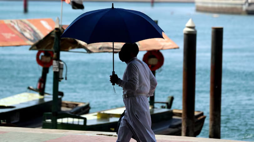 ‘Modify your routine’: Doctors urge caution as temperatures climb ahead of summer