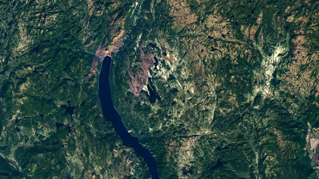 A strange circle on satellite maps turned out to be a 390-million-year-old impact crater